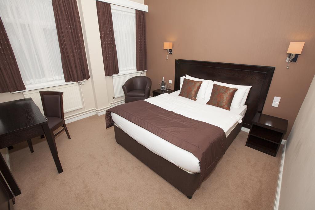 Dolphin Sa1 Hotell Swansea Rum bild