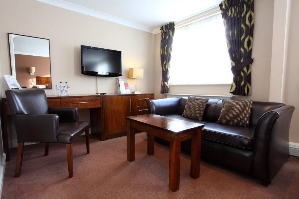 Dolphin Sa1 Hotell Swansea Rum bild